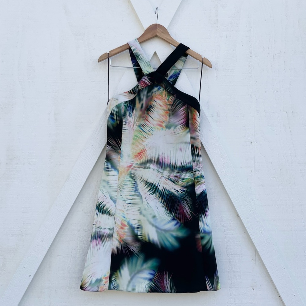 Size 4-6 Sandro cut out sexy summer dress (French 2)